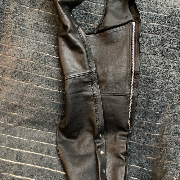 Women’s leather chaps black with snaps & braid detail - Picture 2 of 5